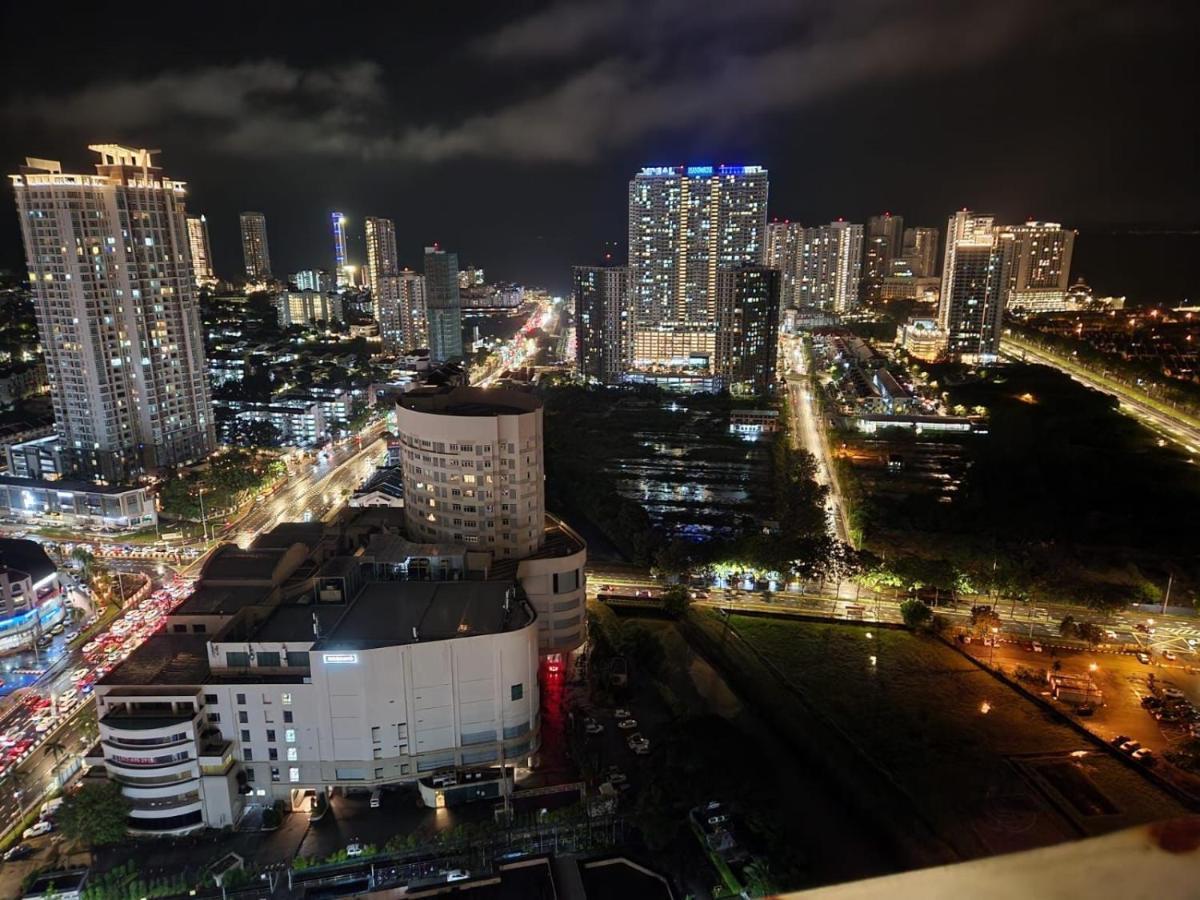 The Landmark Seaview Netflix By Blue Sky Holidays George Town Exterior foto